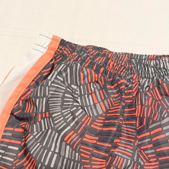 Nike Girls Shorts 4T Dri Fit Shorts - Picture 3 of 12